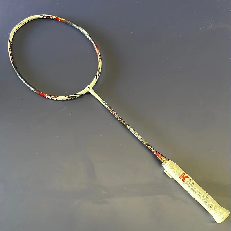 Badminton Racket For Budget Buyers-Kawasaki MASTER 800  Badminton Racket 87g max 32lbs