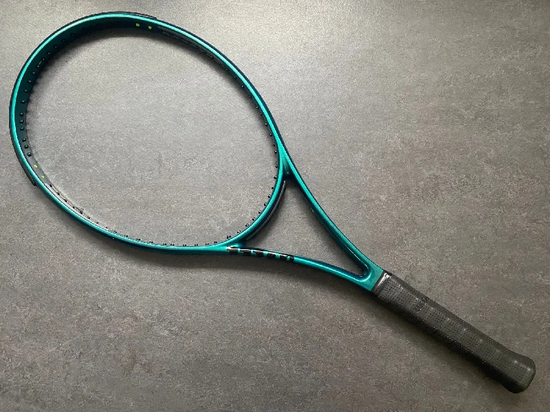 Tennis Racket With Eco-Friendly Materials-Wilson Pro Stock Steam 100 (16X20)