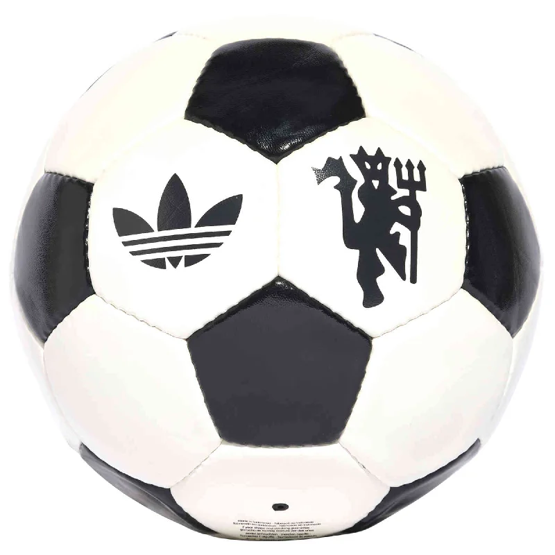 Football With Cardio Sessions-adidas Manchester United Club Trefoil Ball 24/25 (Off White/Black)